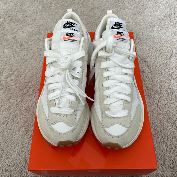 Nike Vaporwaffle Sacai (Sail/Gum) - Picture 3 of 12